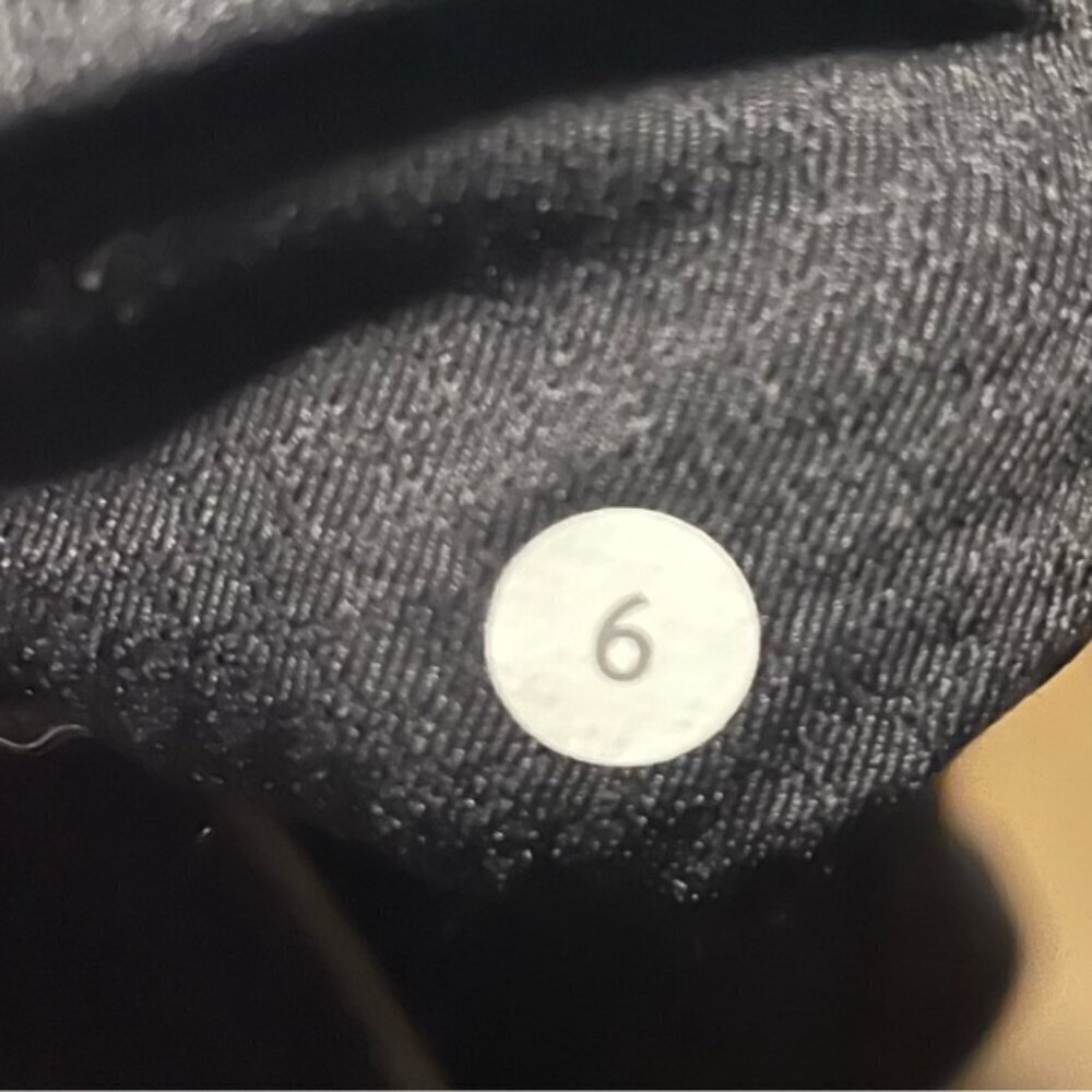 Lululemon Define Jacket - Black - Size 6 - Full Zip - Picture 11 of 11